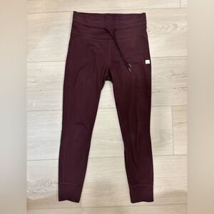 Vuori Daily Leggings (Dark Purple)